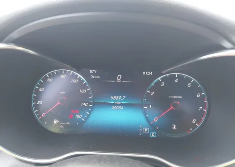 W1KWF8DB4MR648063